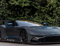 开云体育下载-终场强音，雷恩强行终结佛罗伦萨，奥斯梅恩在年度焦点之战接管比赛