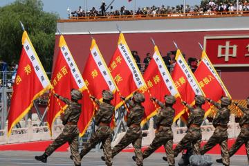 开云体育入口-欧冠决赛级巅峰对决，魔术血拼森林狼，篮球场上的绿茵激情