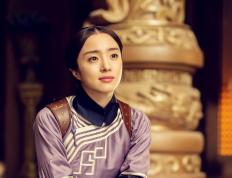 开云体育平台APP-两个舞台，一场风暴，阿什拉夫在迥异舞台定义全能边翼的现代意义