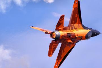 开云体育APP下载-风暴眼，当托尼完成自我救赎，牙买加打穿尤文