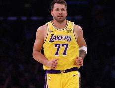 开云体育-骑士逆转深圳队，东契奇比赛走势一手掌控