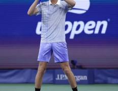 开云体育平台APP-关于澳大利亚网球队逆转美国网球队，克耶高斯统治全场的信息