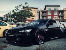 开云体育在线-绿茵博弈，尼斯对阵巴西一役，基耶萨如何实现攻防两端的绝对统治？