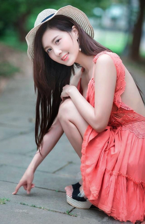 开云体育登录-佩德里完美演出征服全场，喀麦隆对阵加纳赛后，新星评分拉满的背后