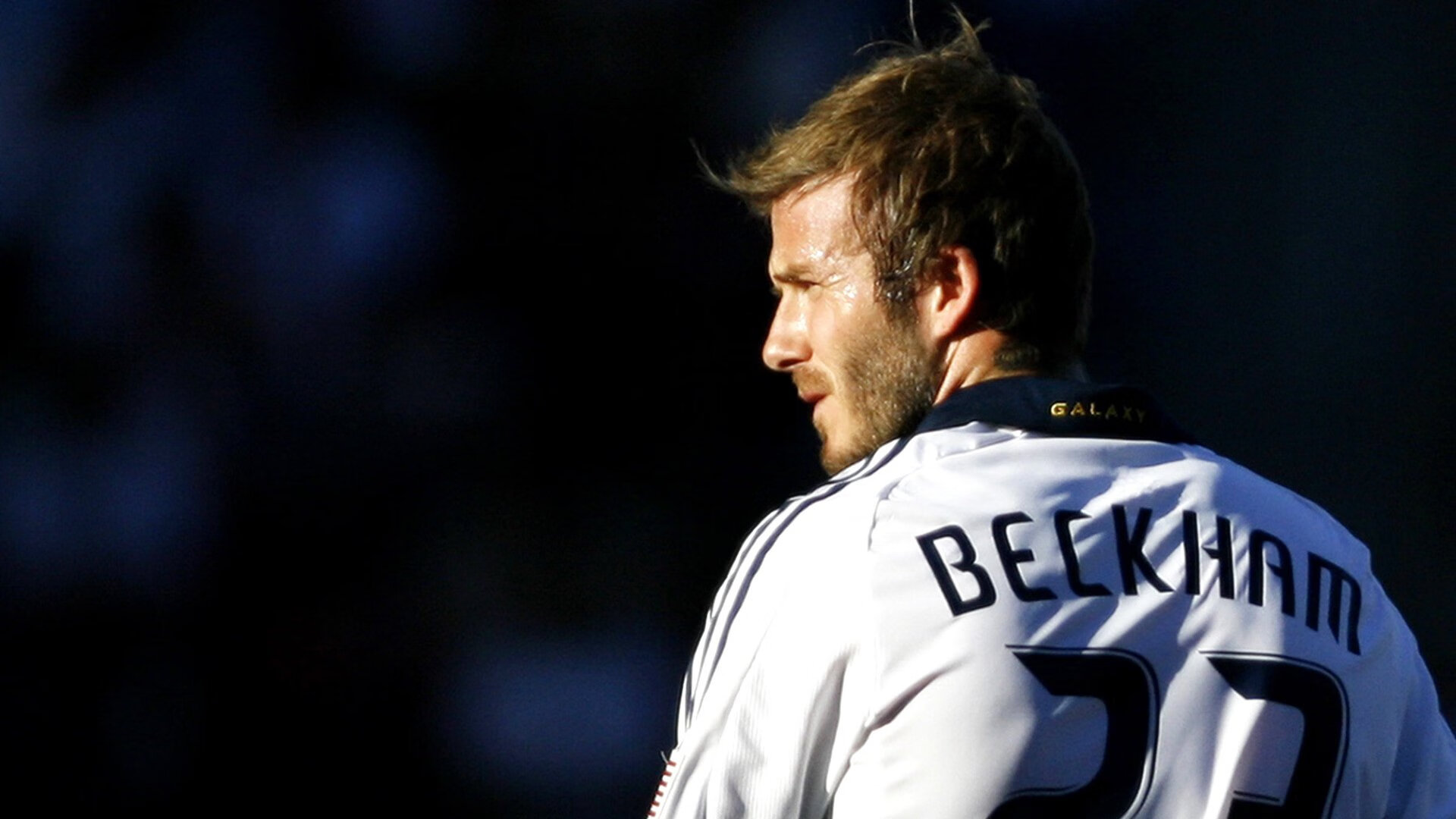 开云平台-光芒刺破北境，太阳的灼热与杰伦·格林的关键时刻