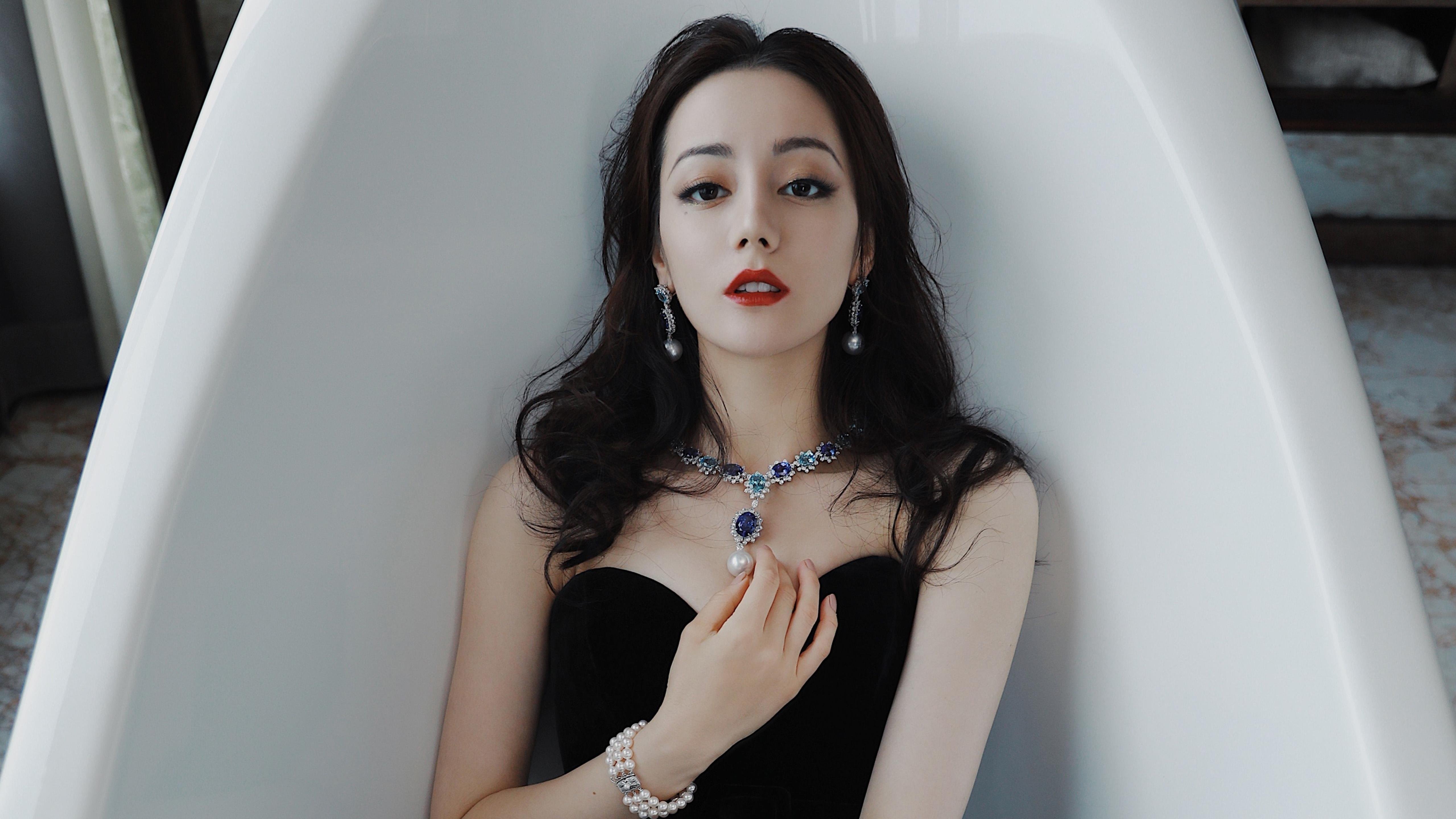 开云体育入口-智利对阵伊朗，帕尔默连续得分引爆比赛，拉开差距锁定胜局