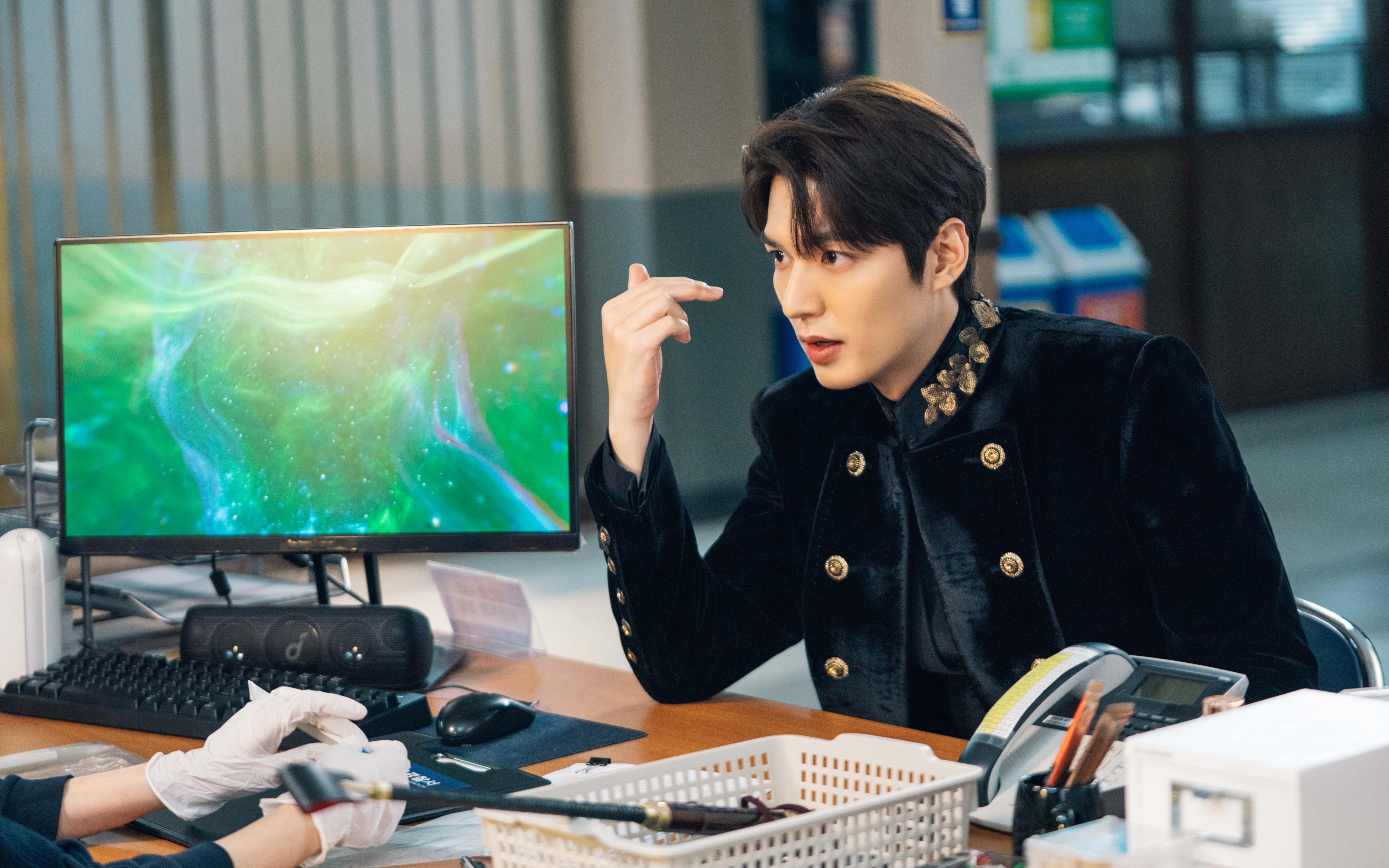 开云体育官方网站-切尔西鏖战抢七，硬仗取胜拉齐奥，晋级之路再添辉煌